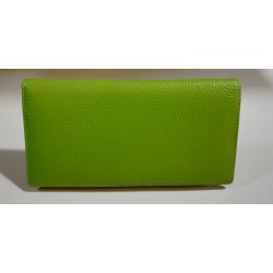 Kivizöld színű bőr pénztárca